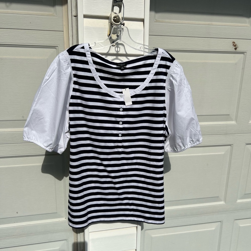 NWT Talbots Pretty White Navy Stripe Button Front Scoop Neck Short Sleev…